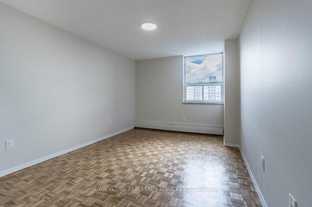 Listing W6774610 - Large Photo # 18