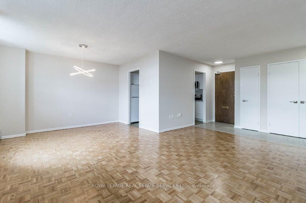 Listing W6774610 - Large Photo # 8