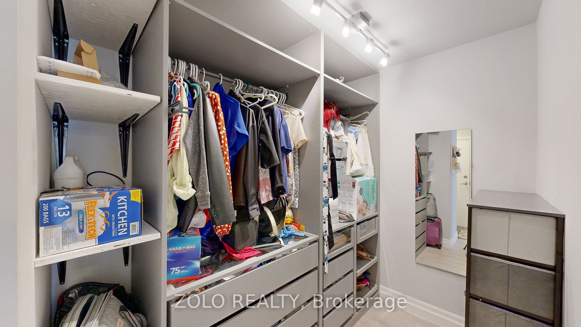 1940 Ironstone Drive, #801