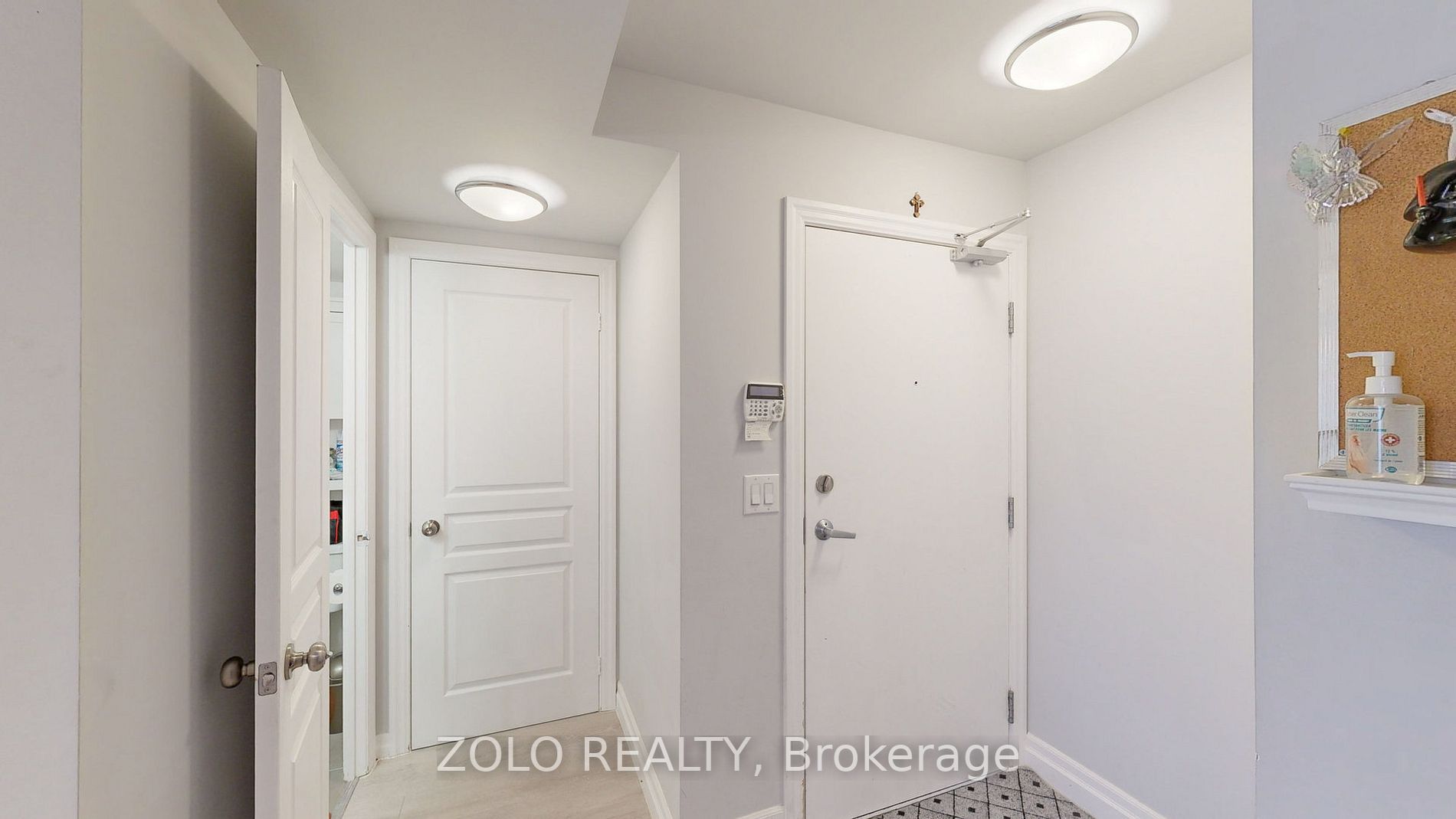 1940 Ironstone Drive, #801