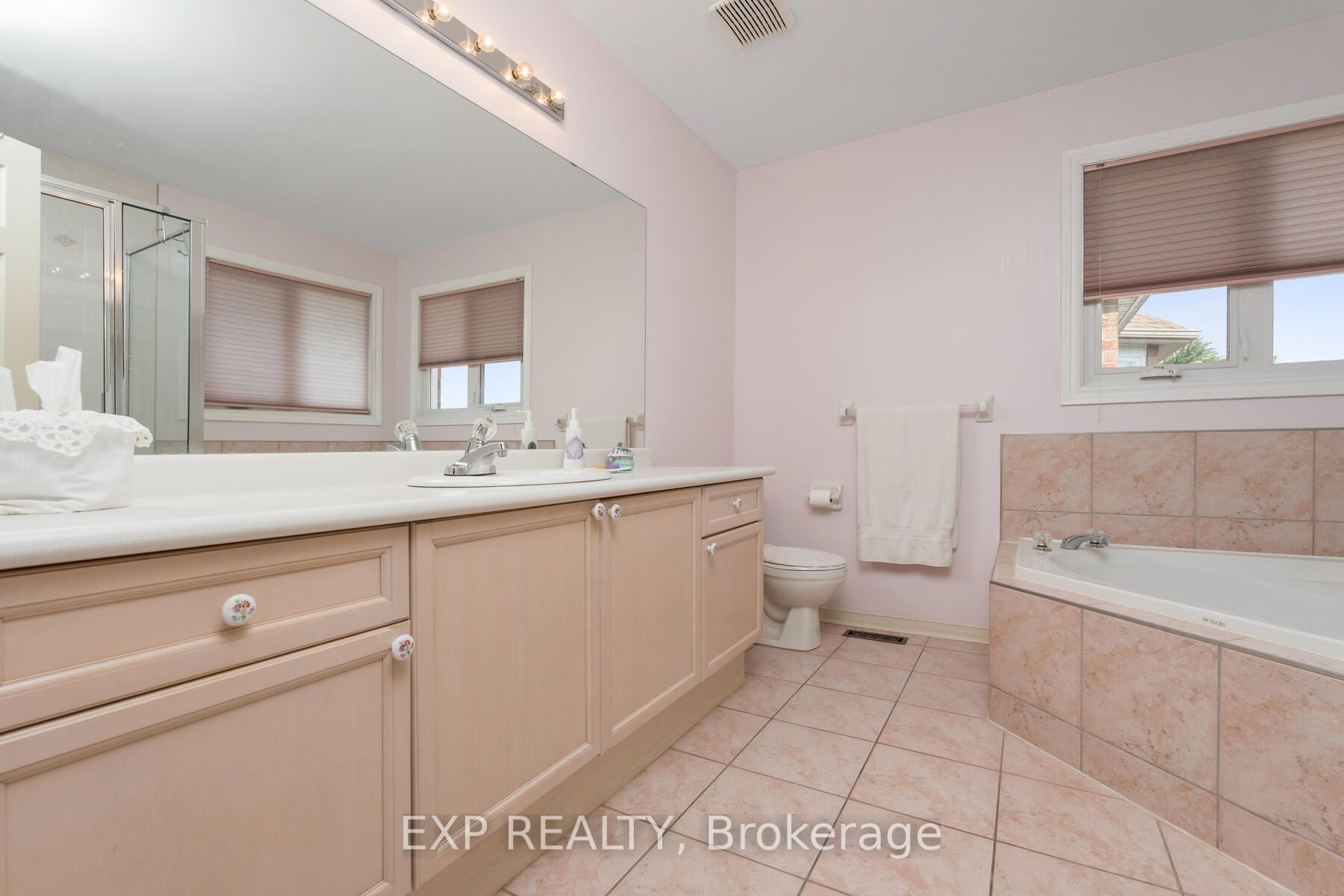 2434 Yorktown Circ
