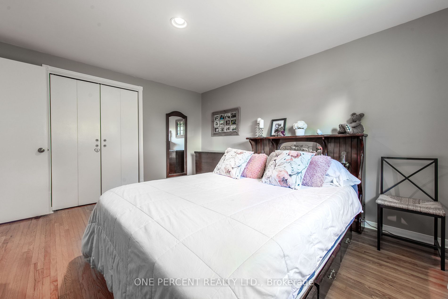 115 Lawrence Avenue