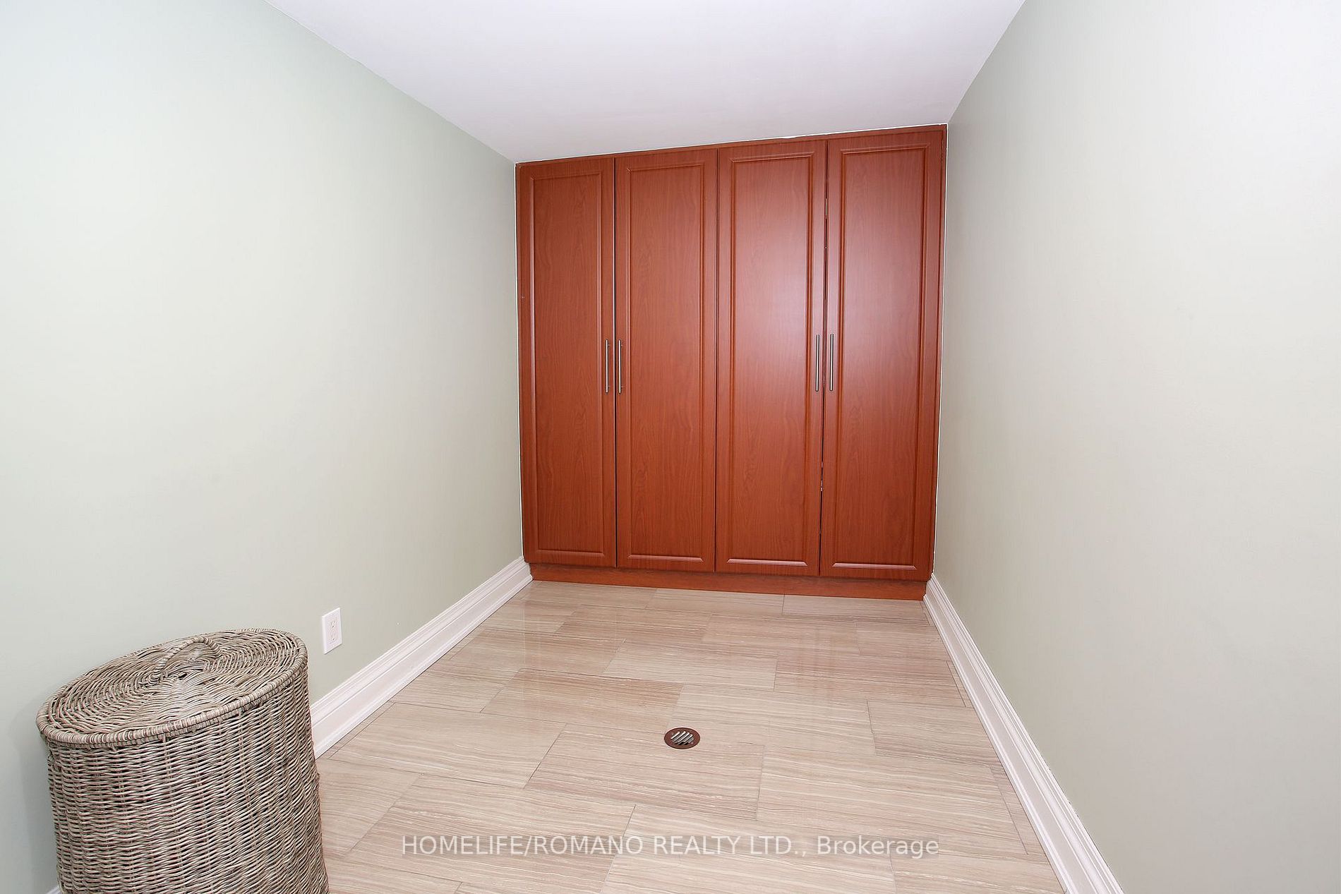 Listing W6775636 - Large Photo # 33