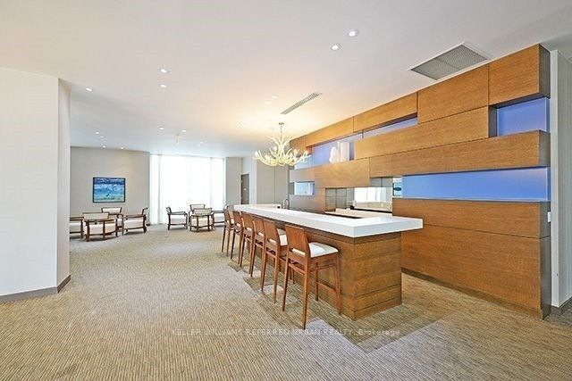 2240 Lake Shore Blvd W, #3006