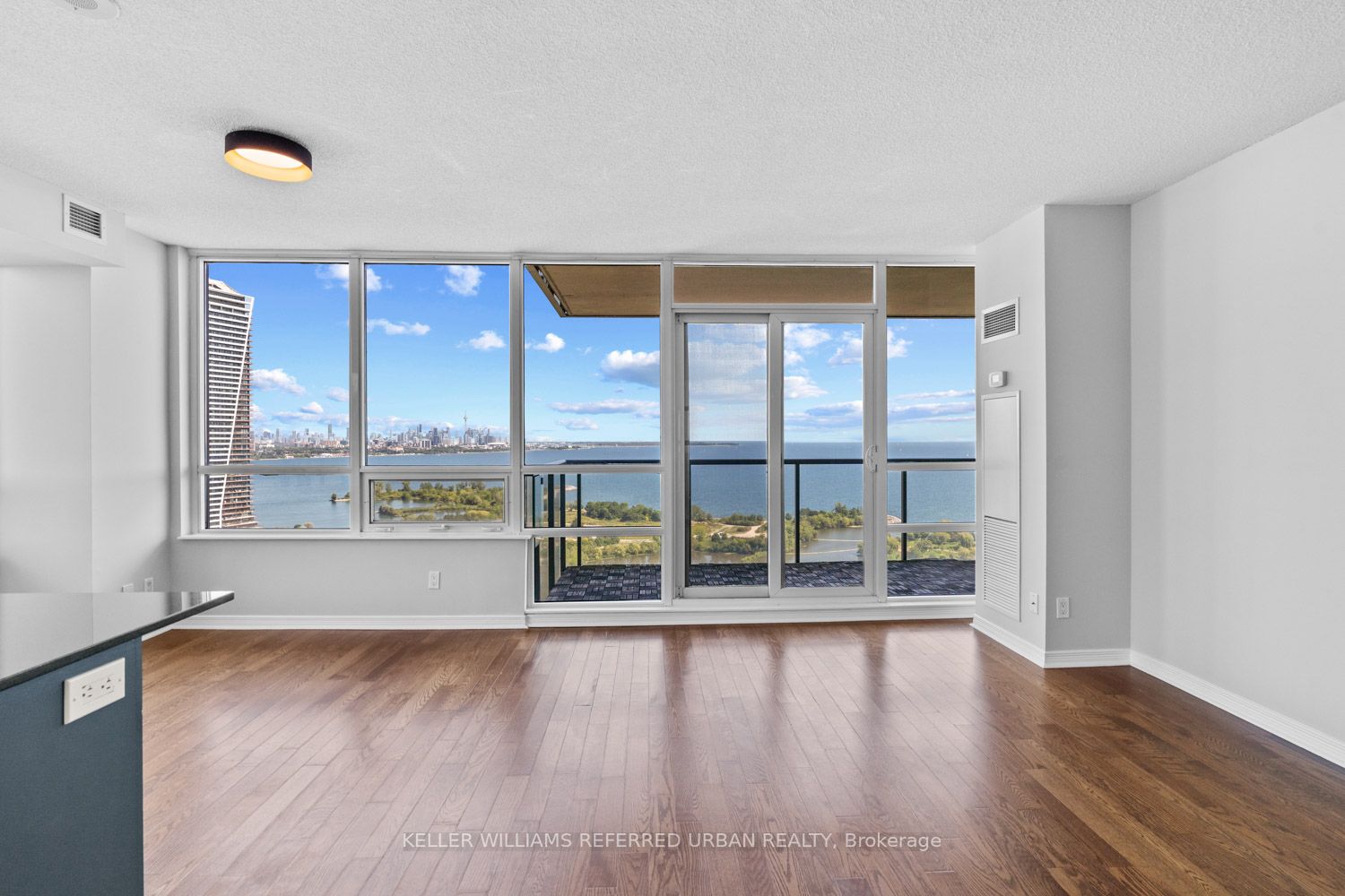 2240 Lake Shore Blvd W, #3006