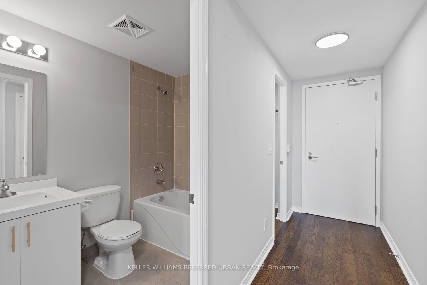 2240 Lake Shore Blvd W, #3006