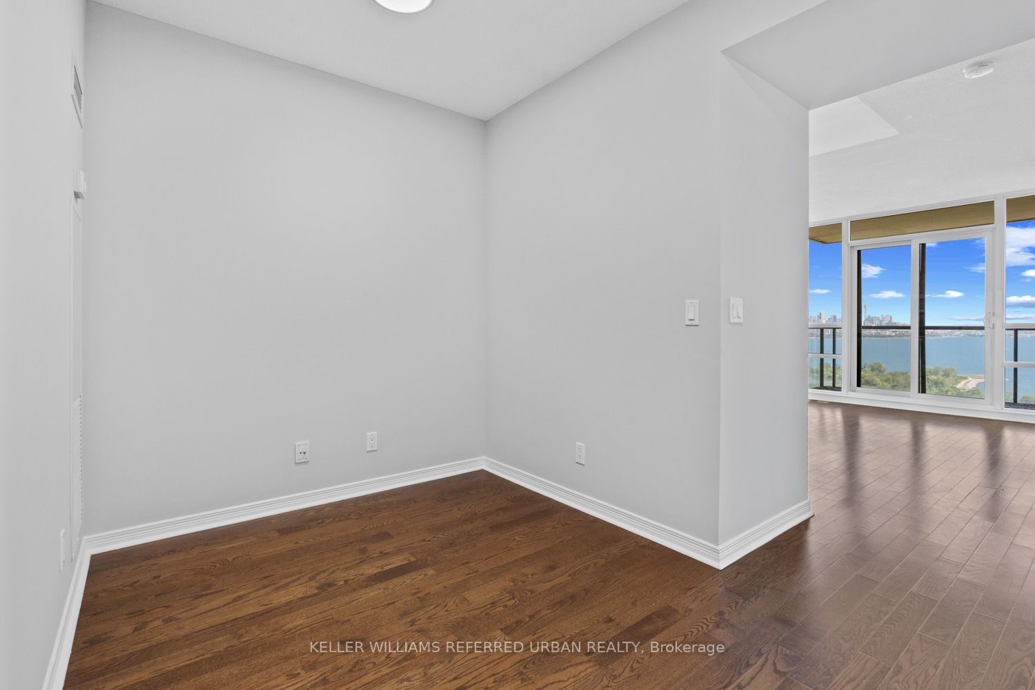 2240 Lake Shore Blvd W, #3006