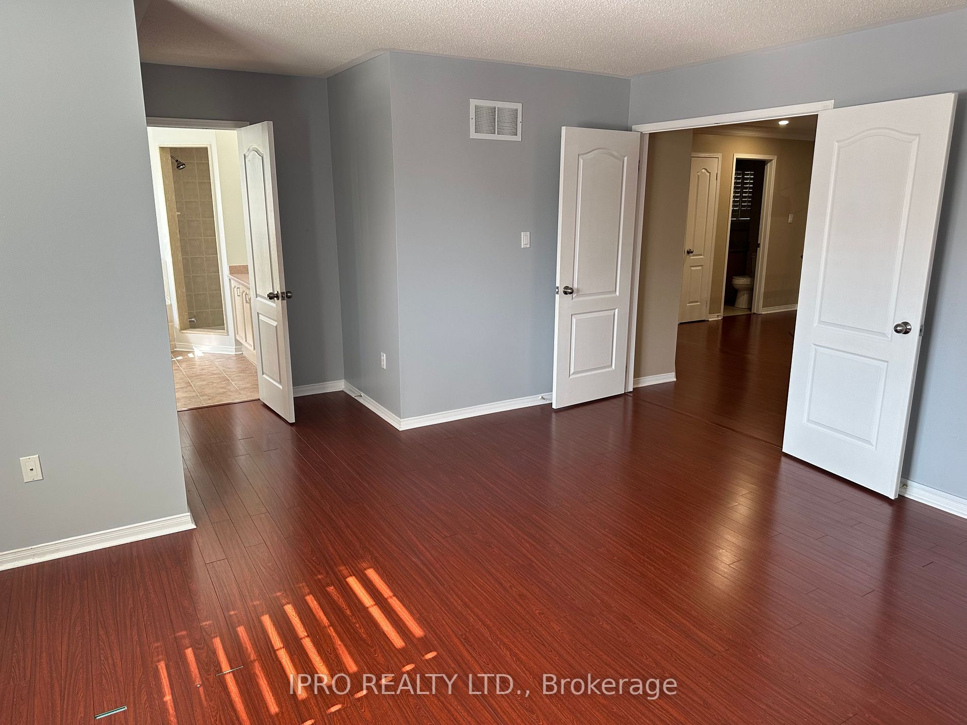 59 Earl Grey Crescent
