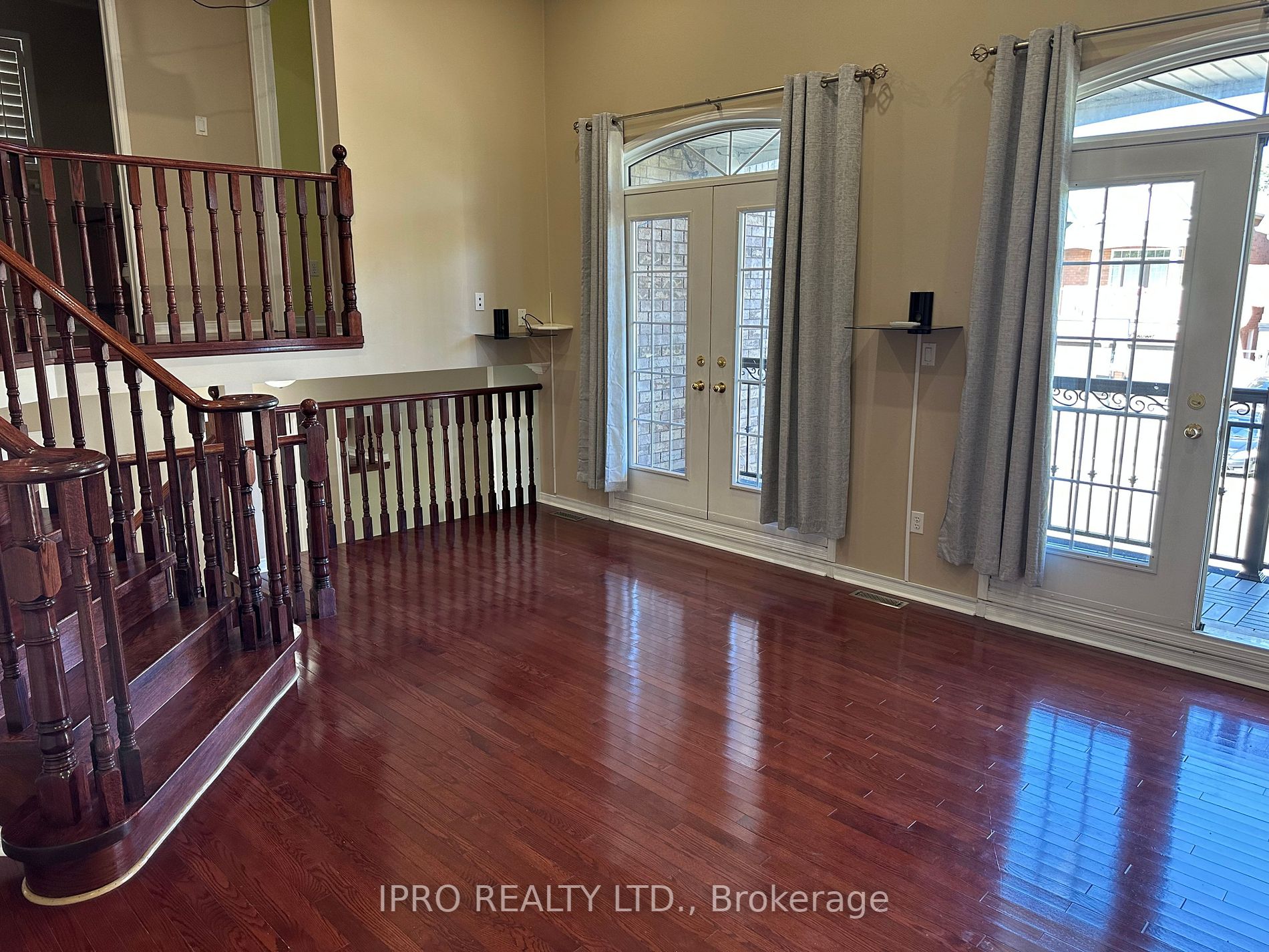 59 Earl Grey Crescent