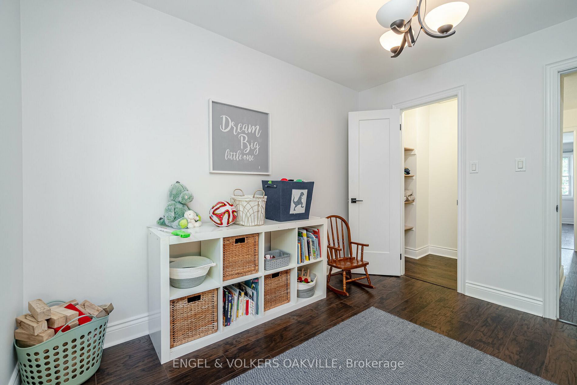 2120 Rathburn Rd E, #68