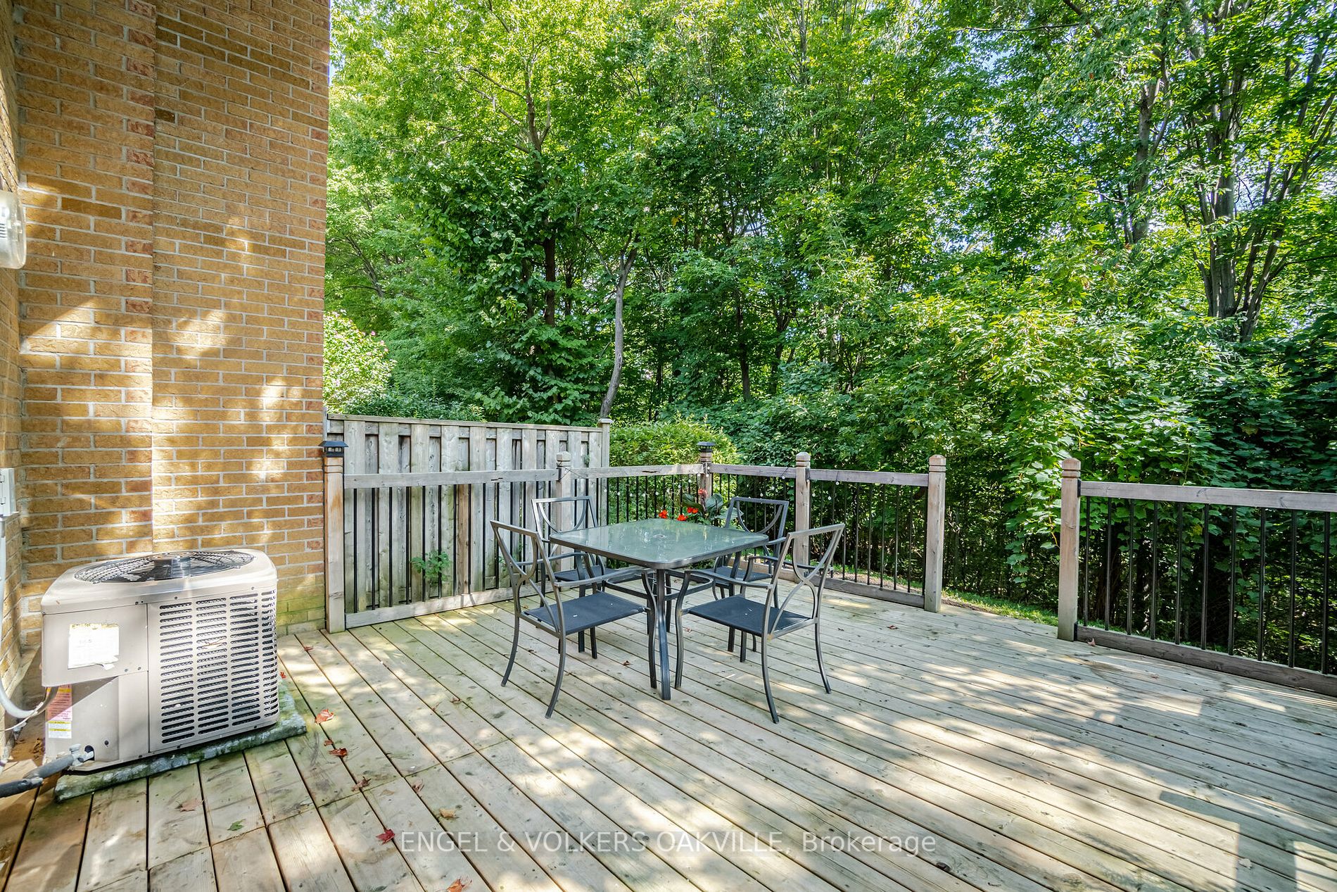 2120 Rathburn Rd E, #68