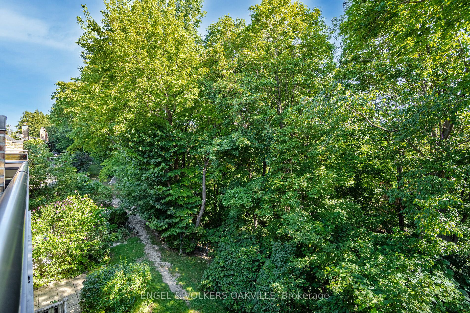 2120 Rathburn Rd E, #68