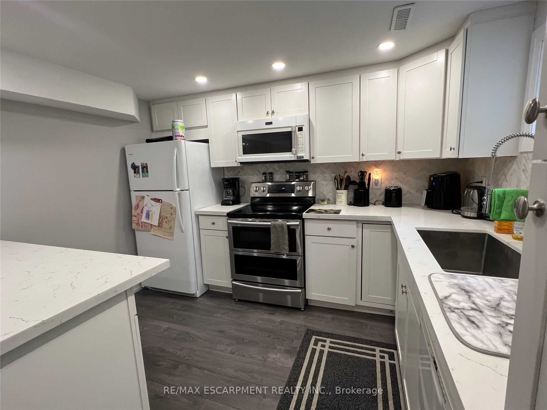 25 Joycelyn Dr, #Bsmt