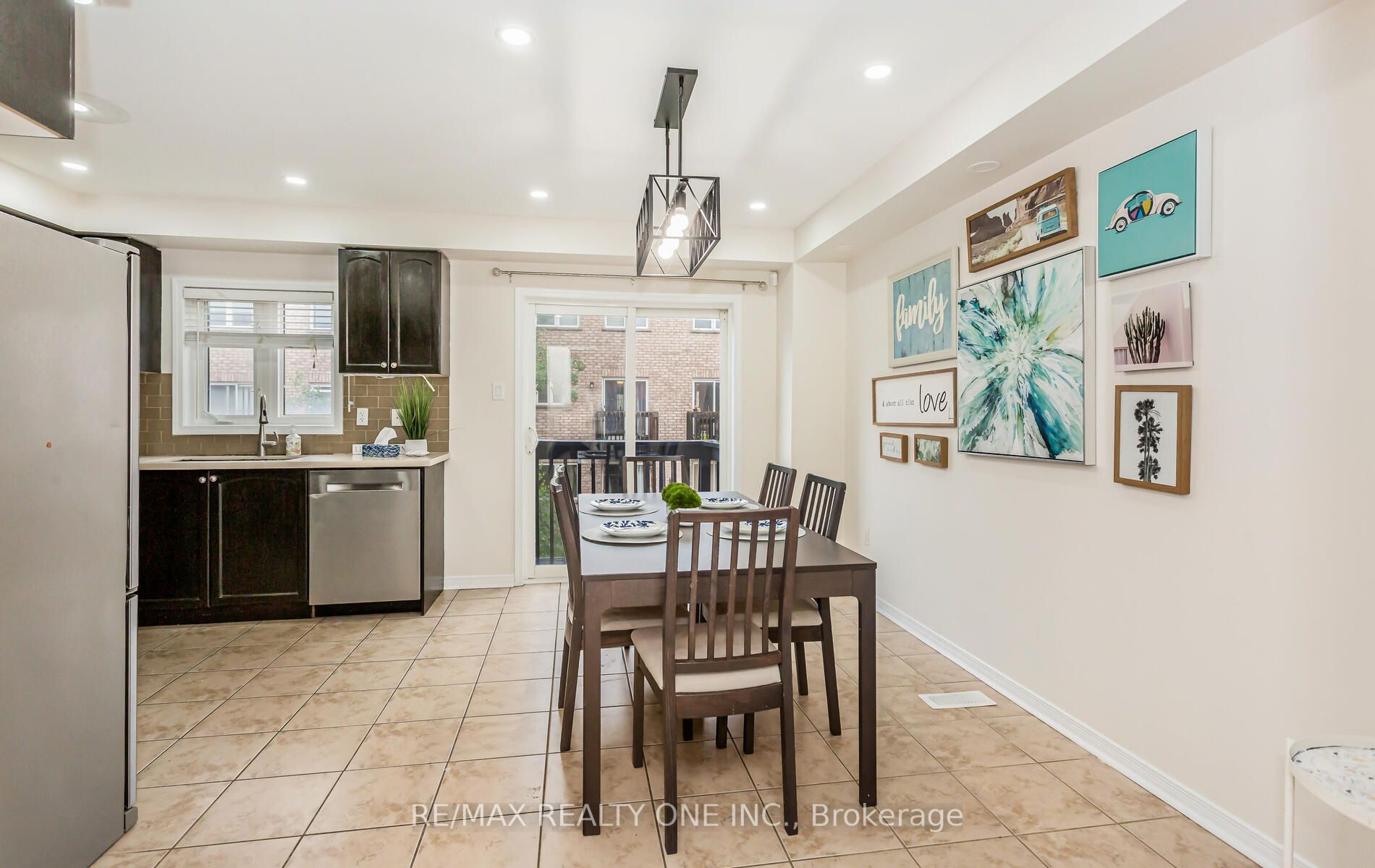 Listing W6775880 - Large Photo # 4