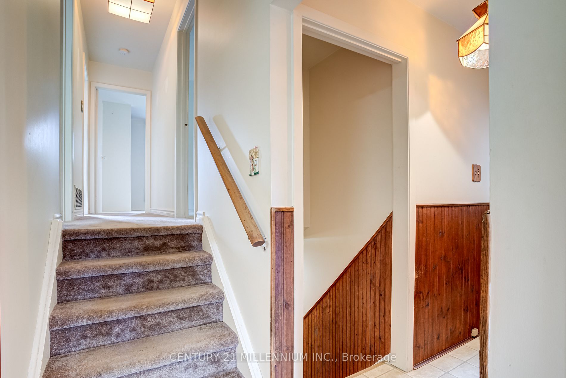 43 Gondola Crescent