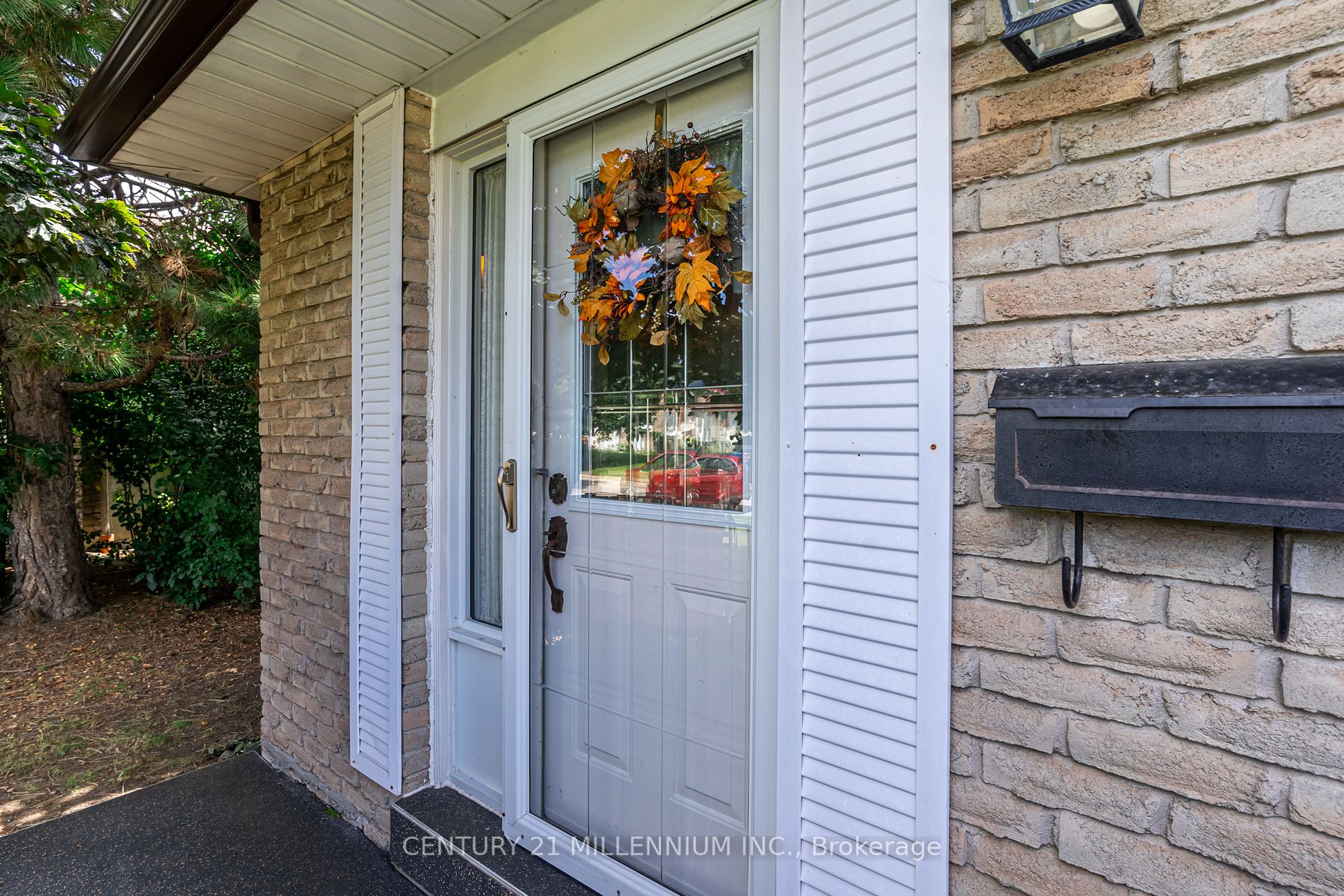 43 Gondola Crescent
