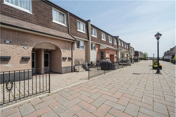 2170 Bromsgrove Rd W, Mississauga