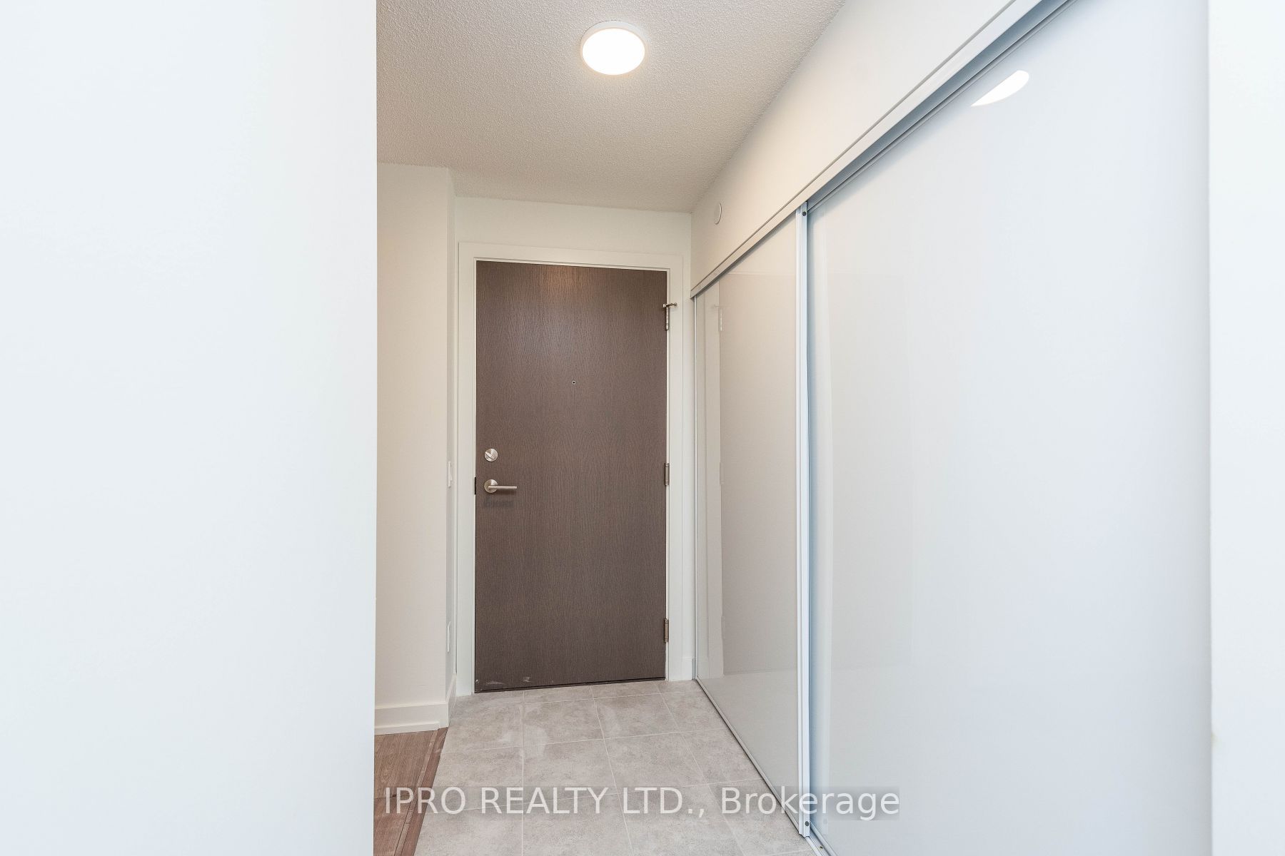 10 Wilby Crescent, #1404