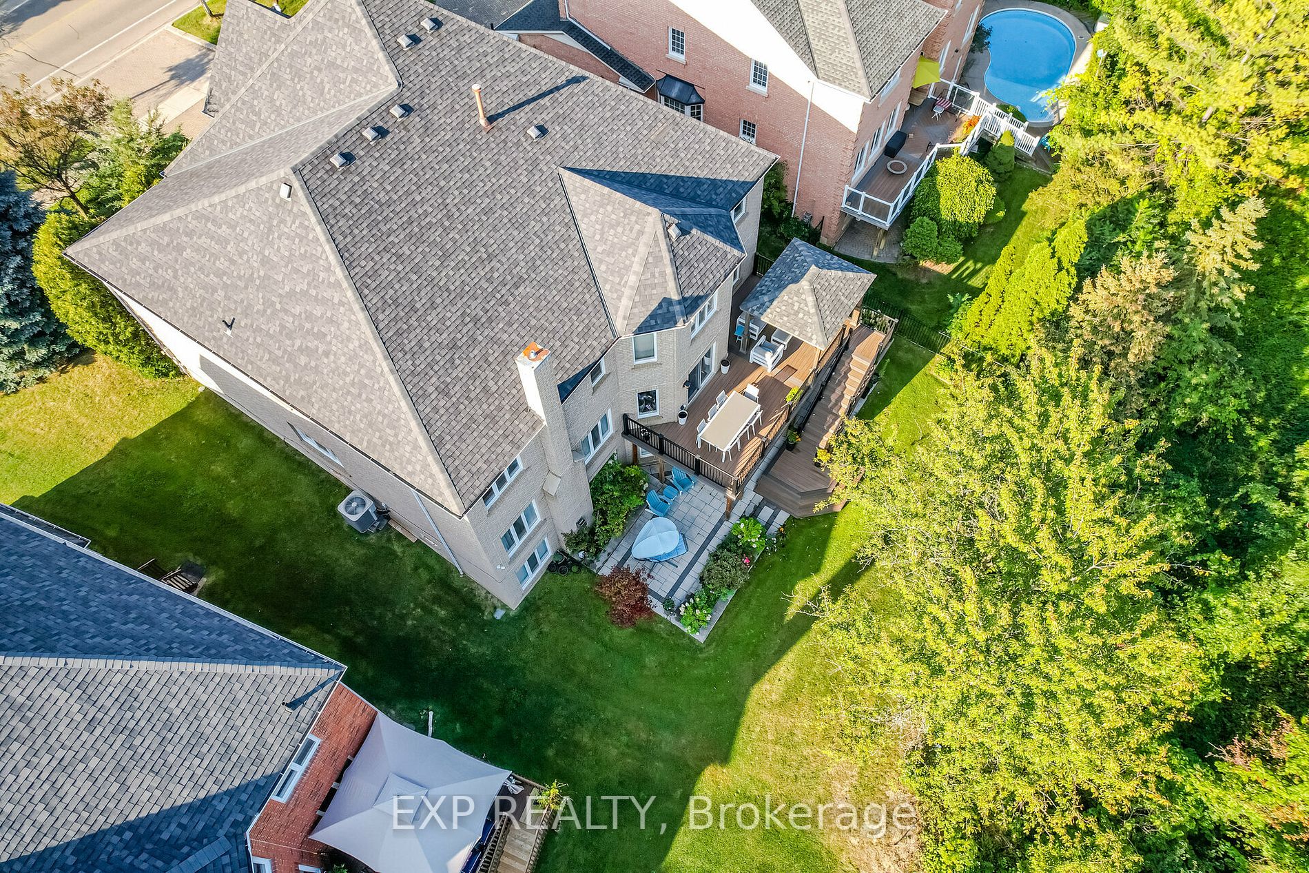 2166 Erin Centre Boulevard