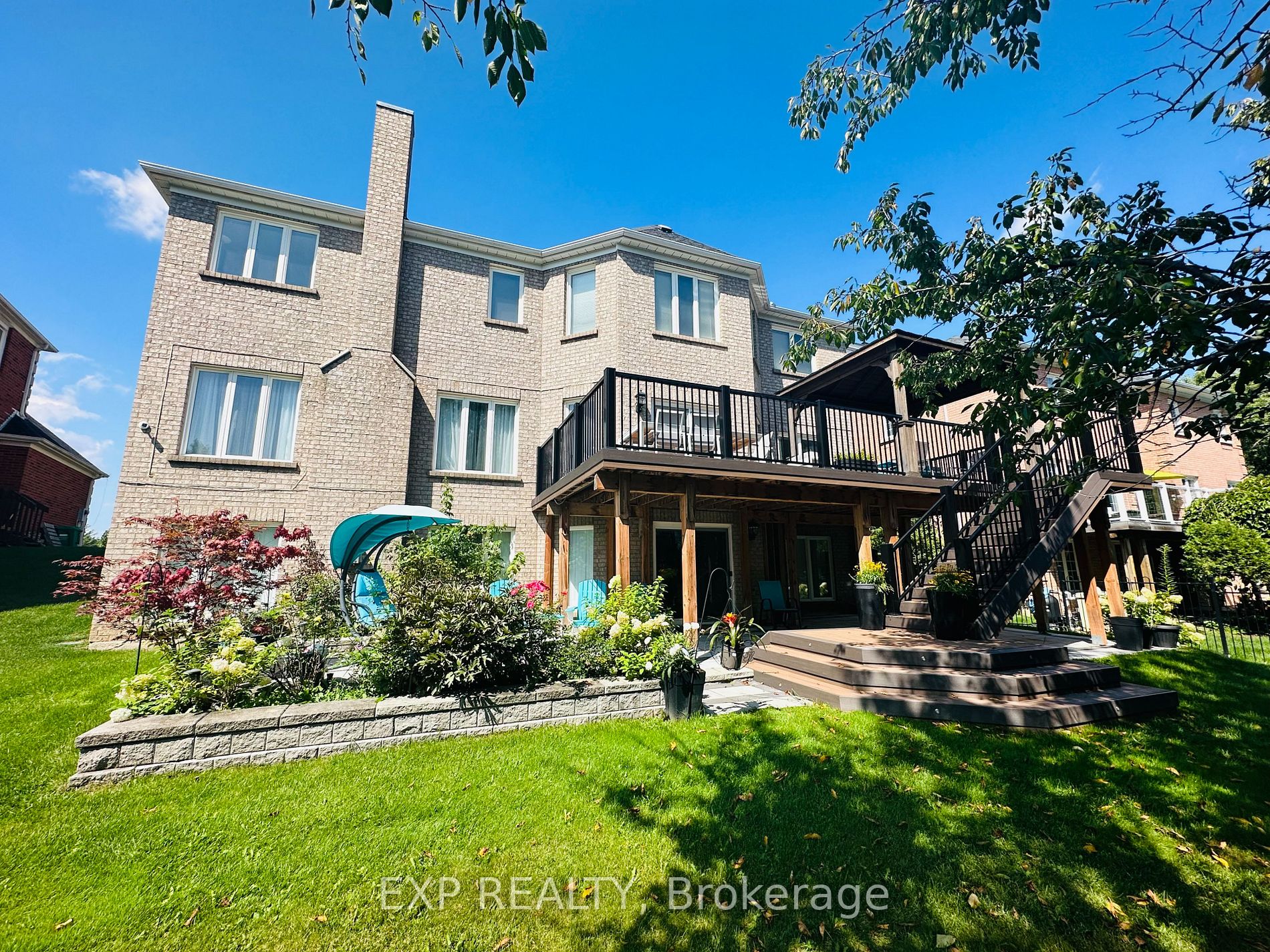 2166 Erin Centre Boulevard