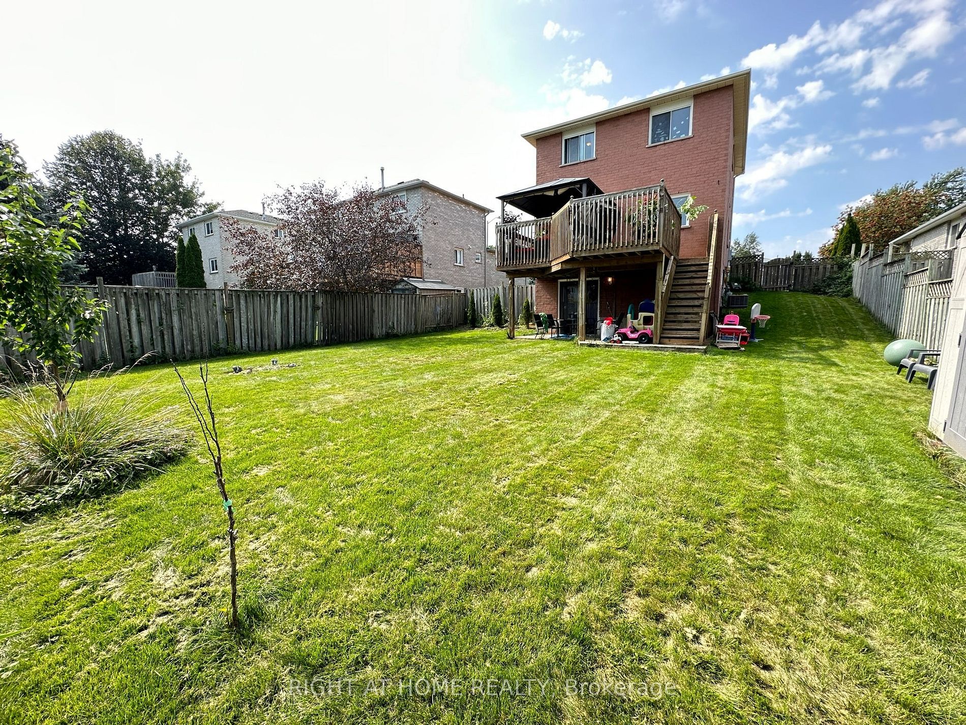 318 Hansen Blvd