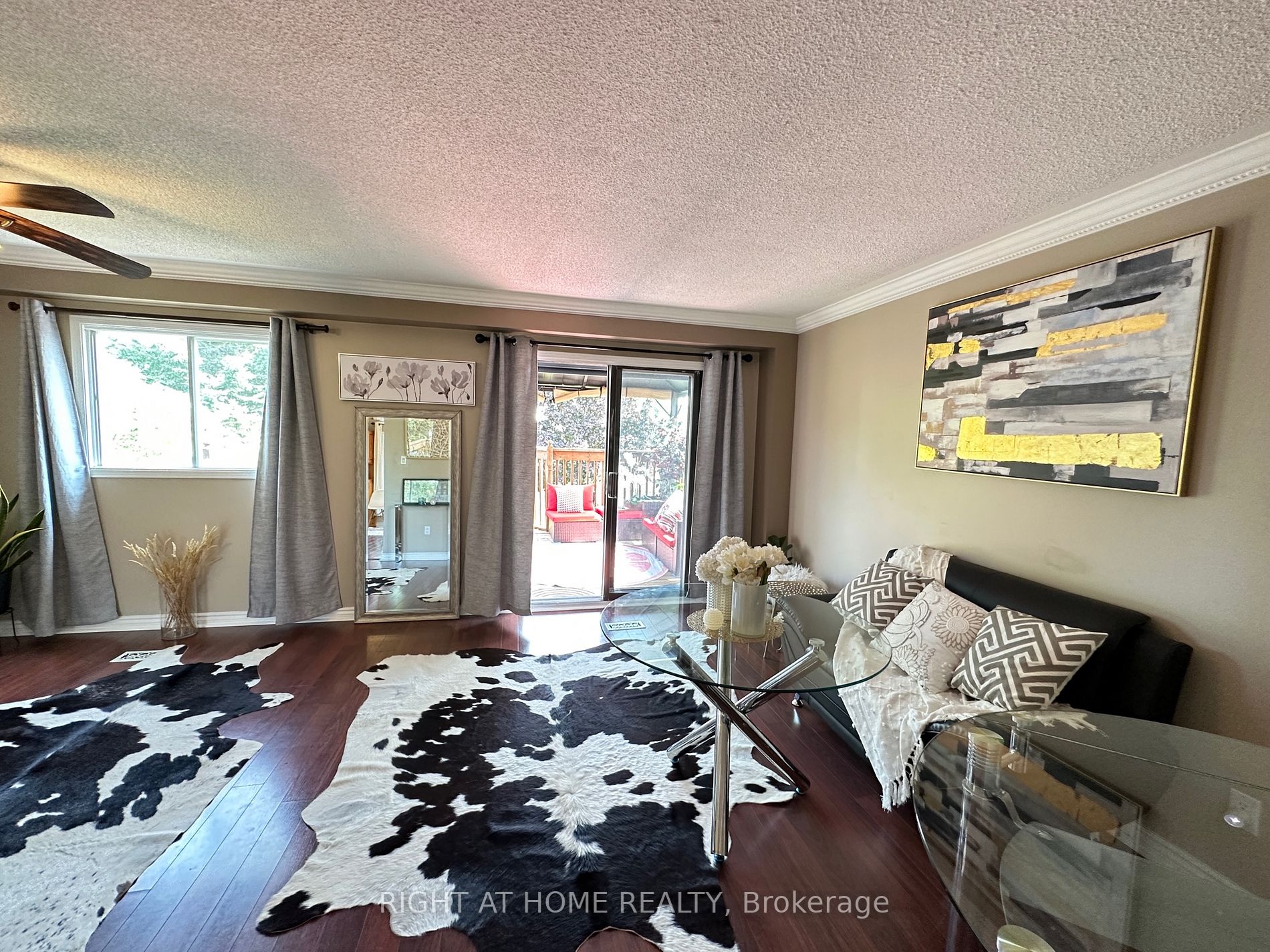 318 Hansen Blvd
