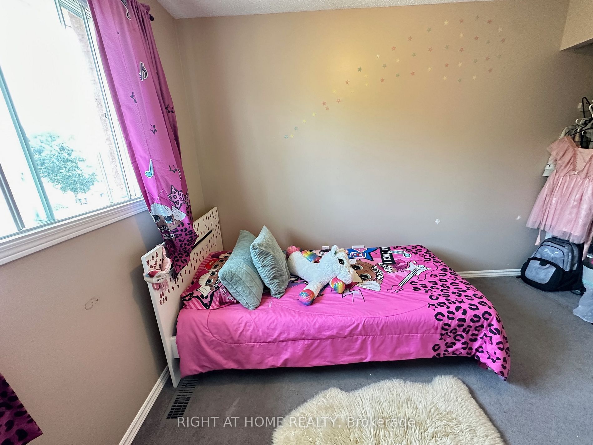 318 Hansen Blvd