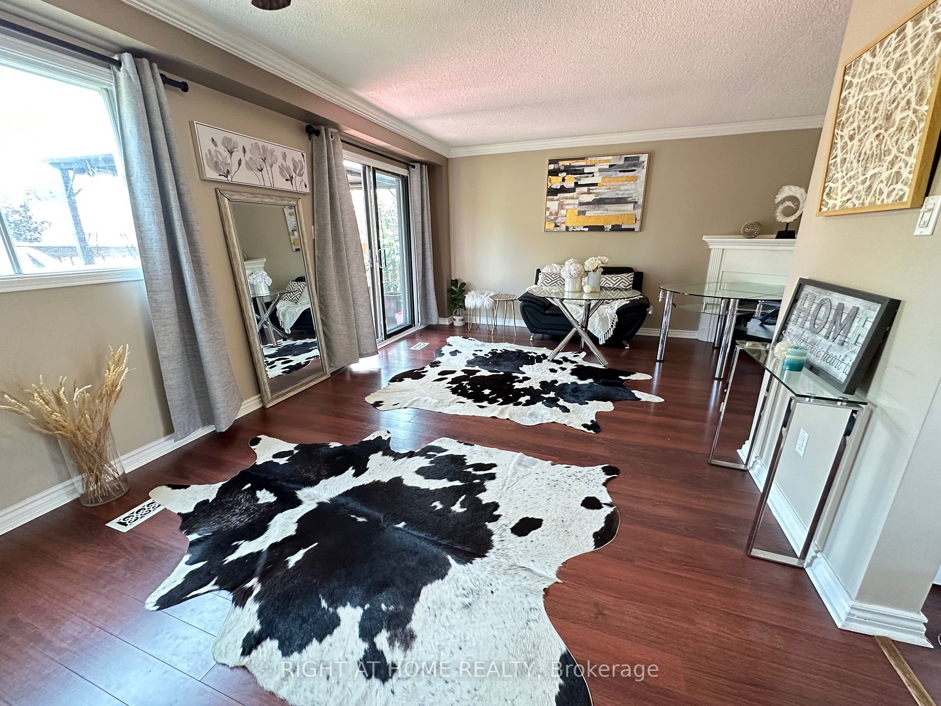 318 Hansen Blvd