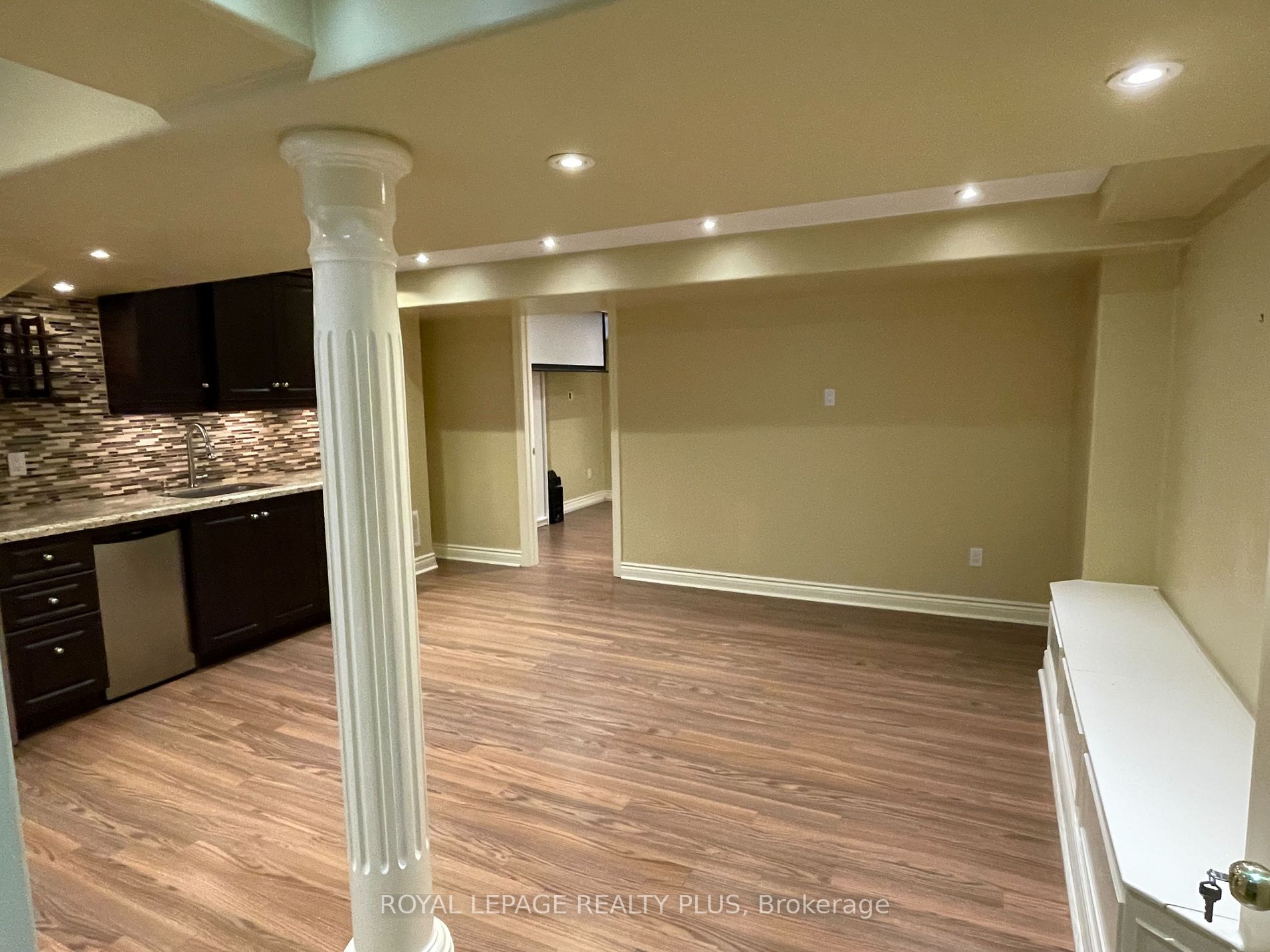 3806 Manatee Way, #Bsmt