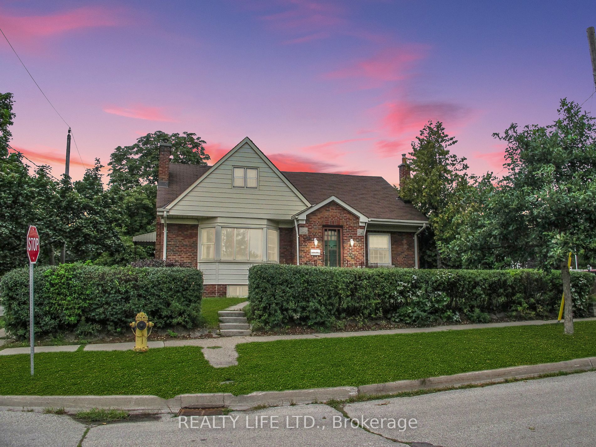 392 Rimilton Ave
