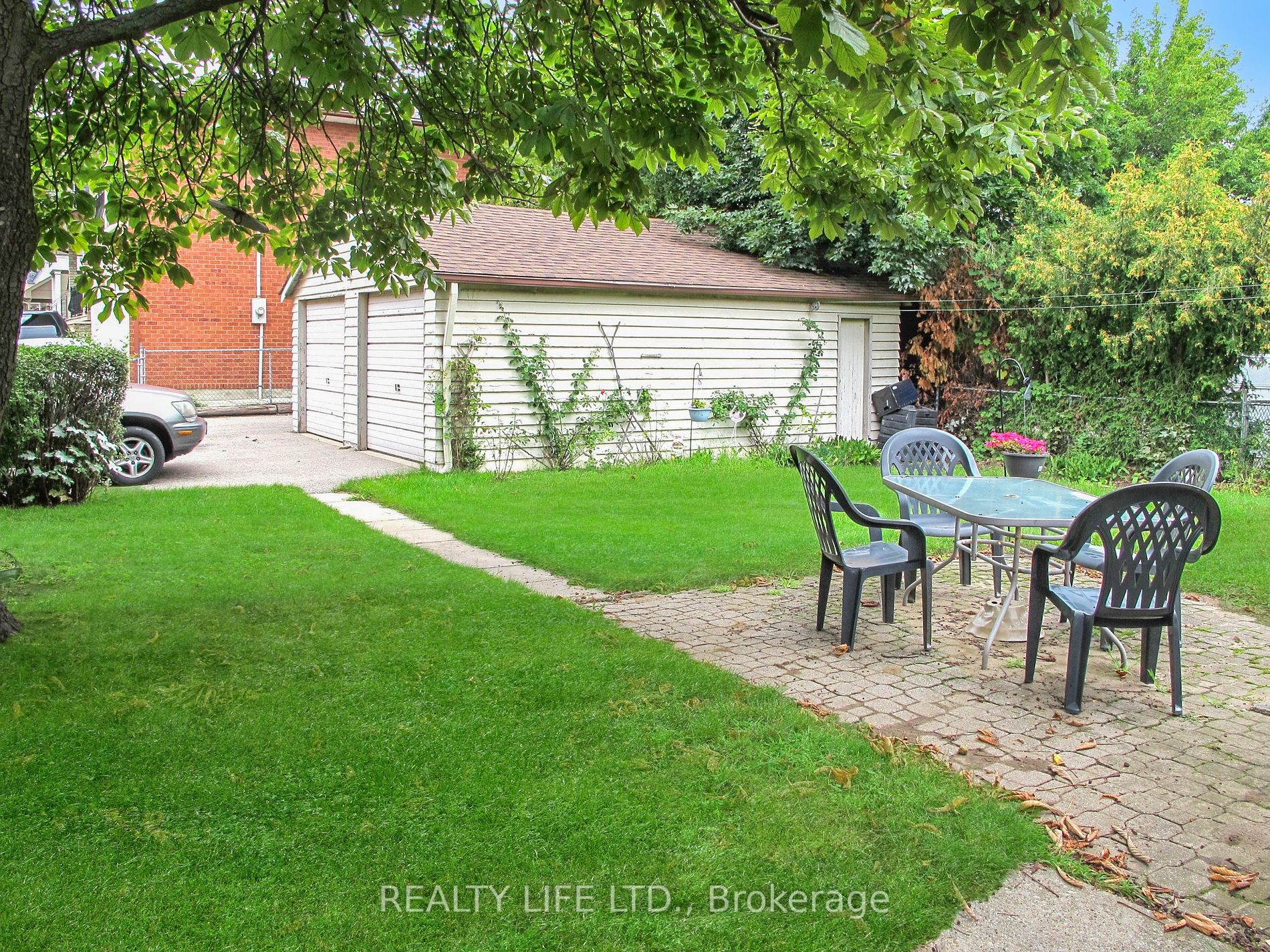 392 Rimilton Ave