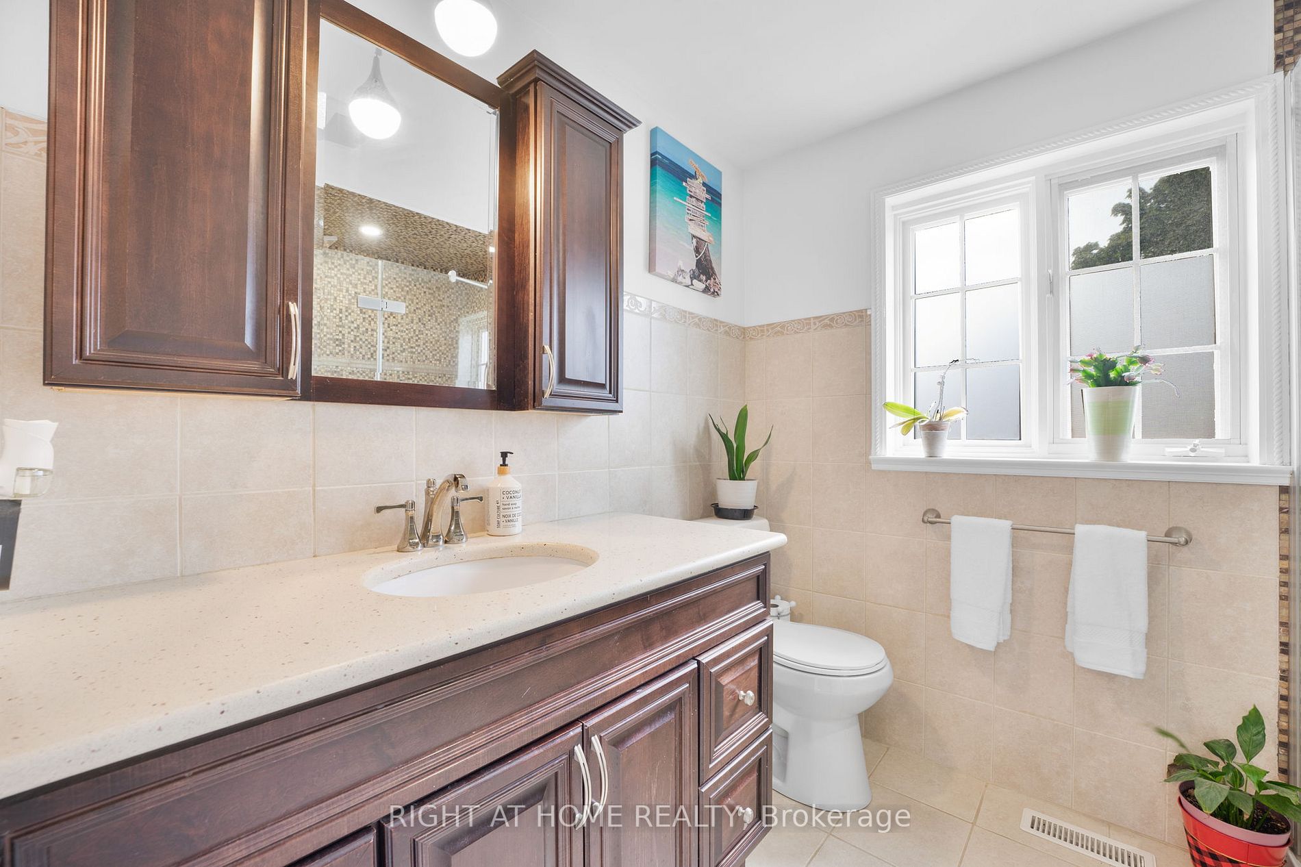 8 Kilmanagh Crt