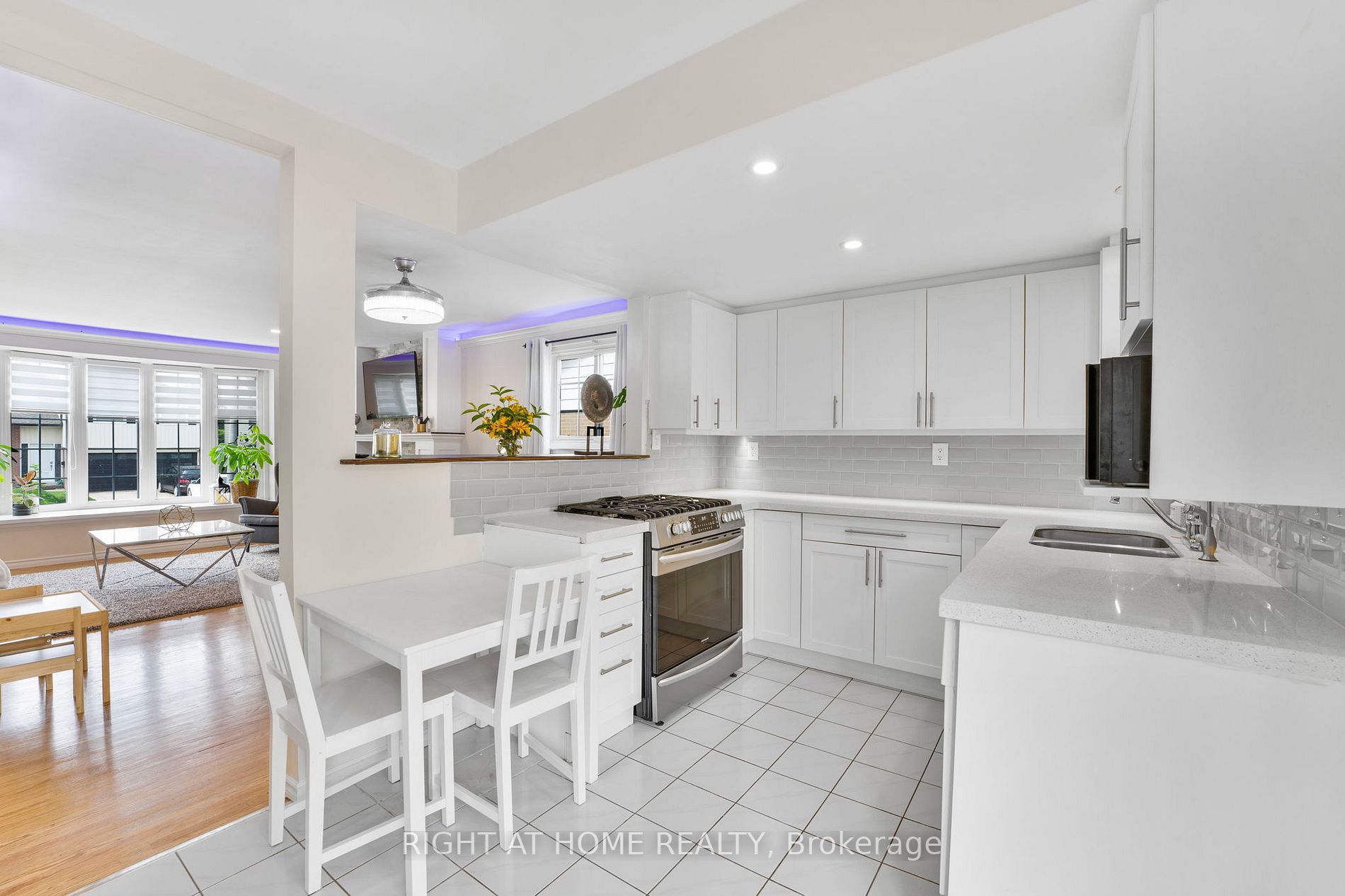 8 Kilmanagh Crt