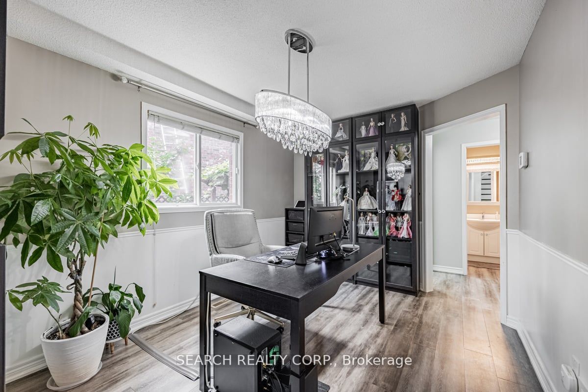 3388 Water Lily Crt