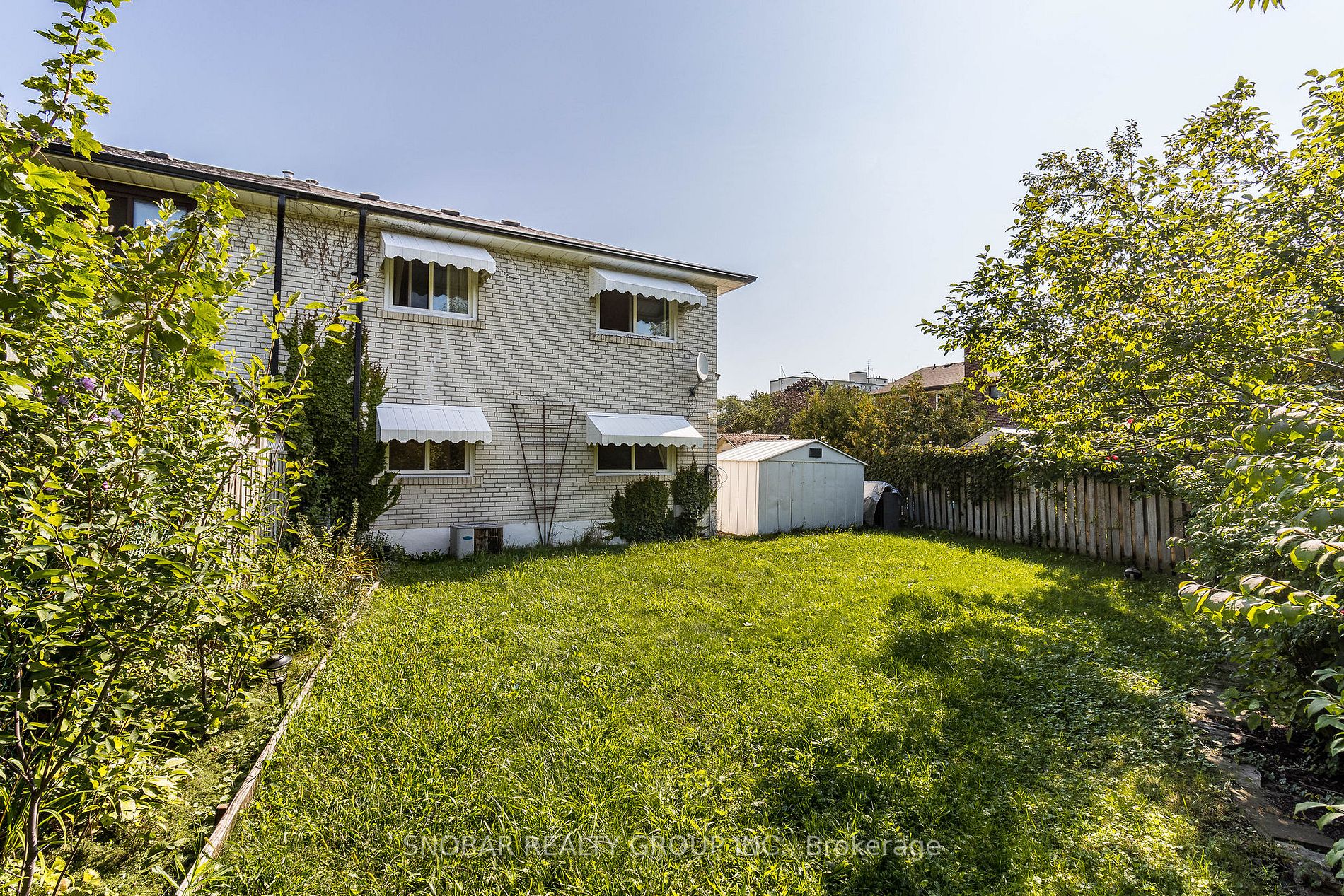 1277 Fairdale Dr