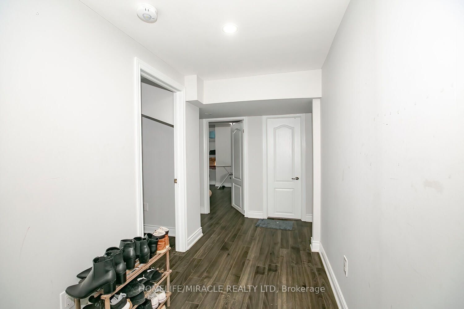 58 Mistycreek Cres