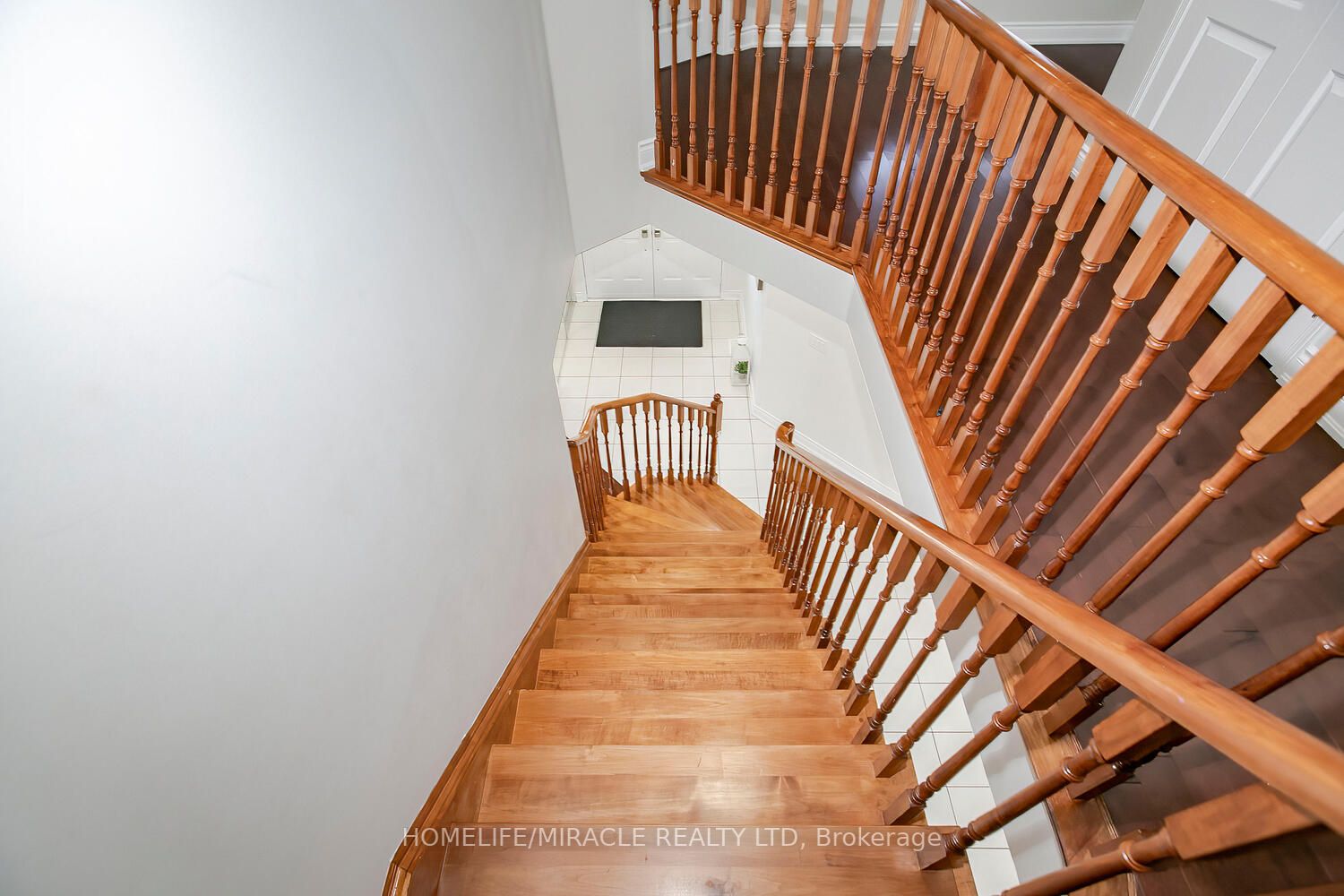 58 Mistycreek Cres