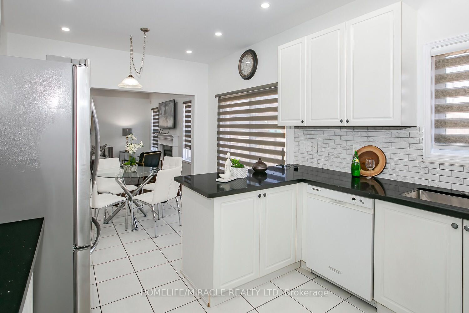 58 Mistycreek Cres