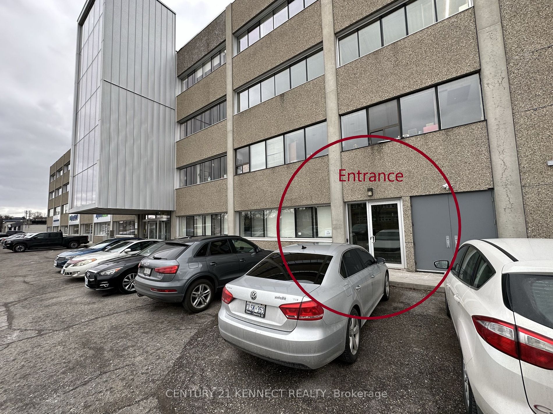 501 Alliance Ave, #100