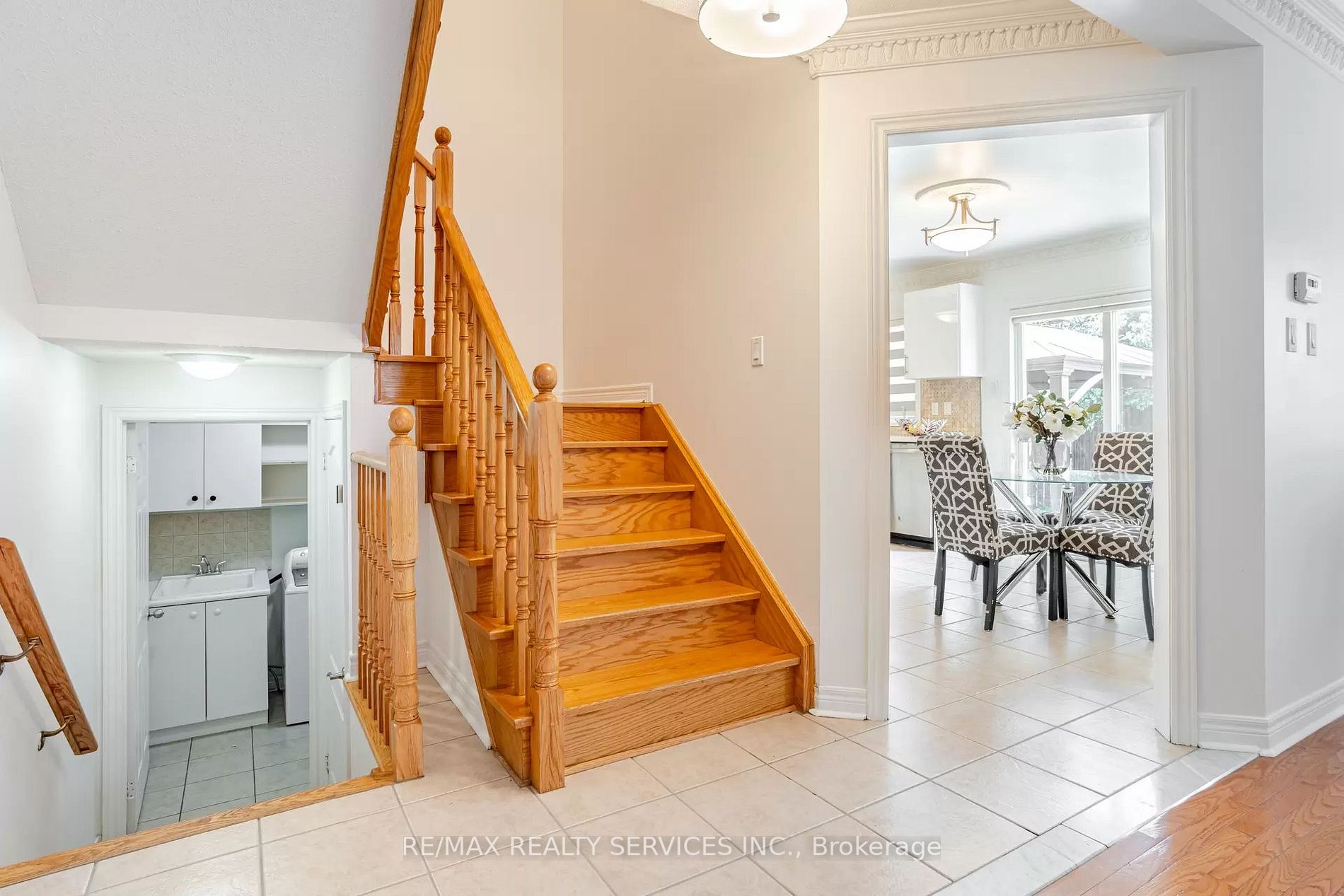 25 Sewells Lane
