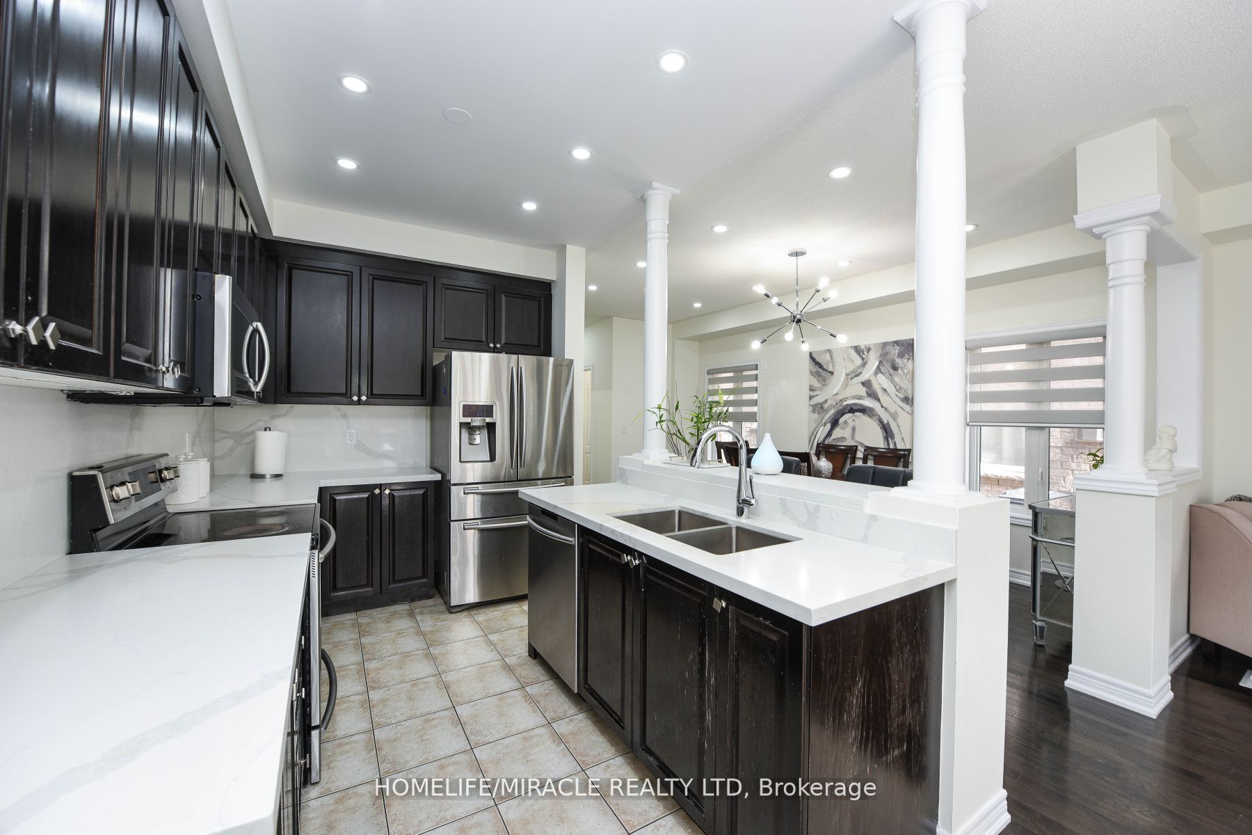 22 Long Branch Tr