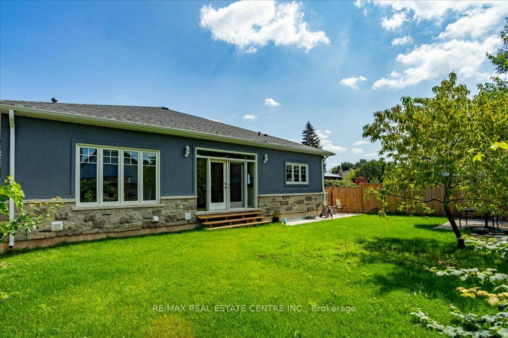89 Anne Boulevard