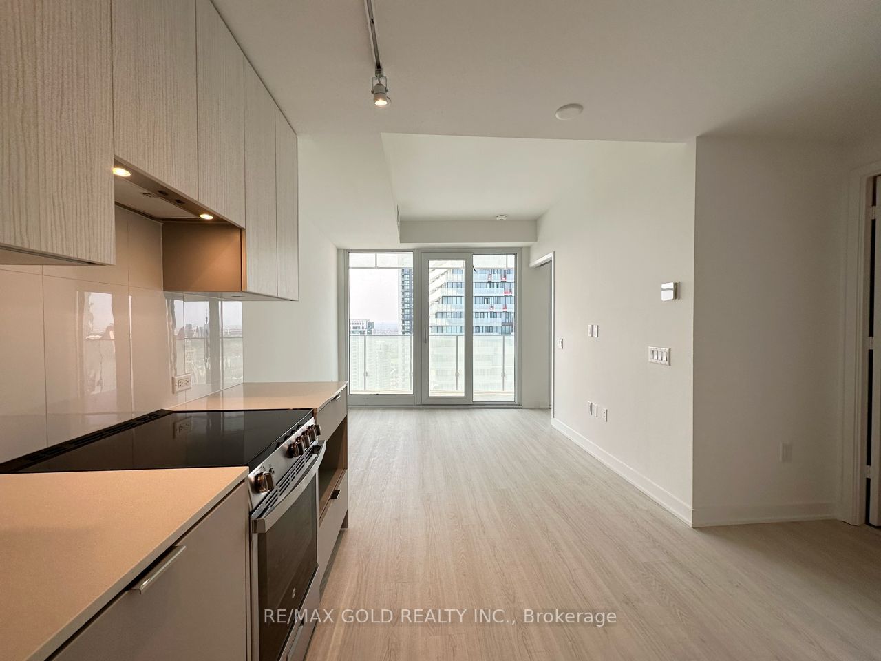 3883 Quartz Road, #3502