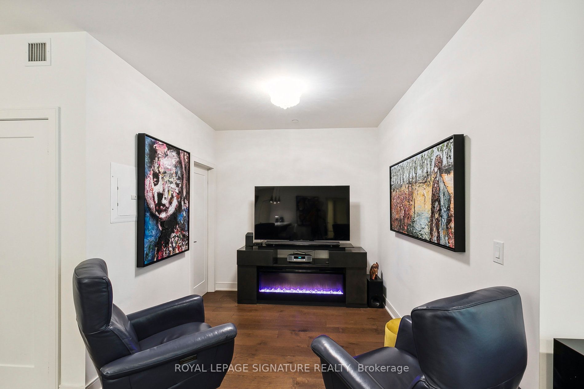 1575 Lakeshore Rd W, #109