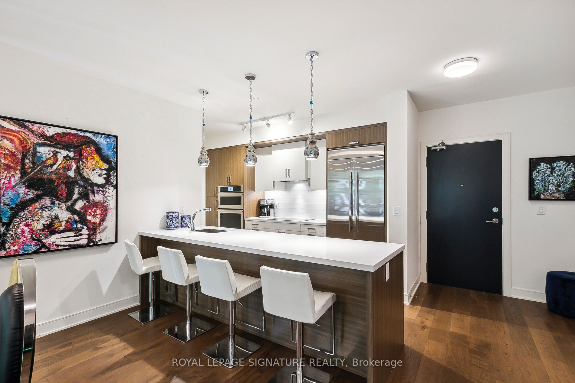 1575 Lakeshore Rd W, #109