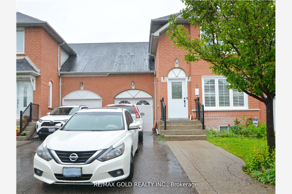 9 Lofty Pines Pl, Brampton