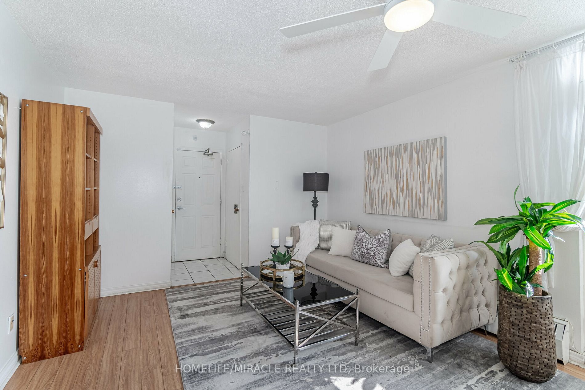 3065 Queen Frederica Dr, #1107