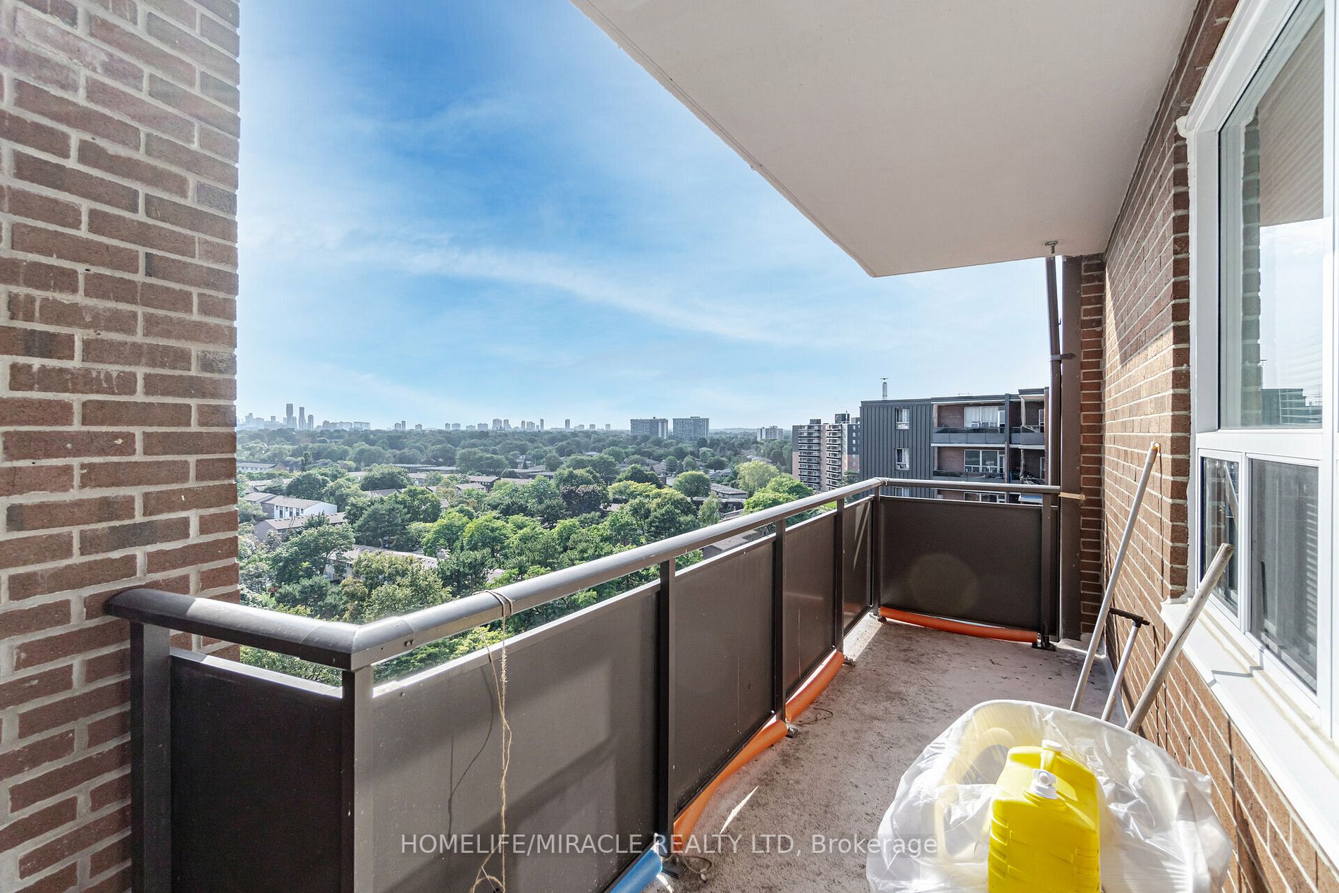 3065 Queen Frederica Dr, #1107