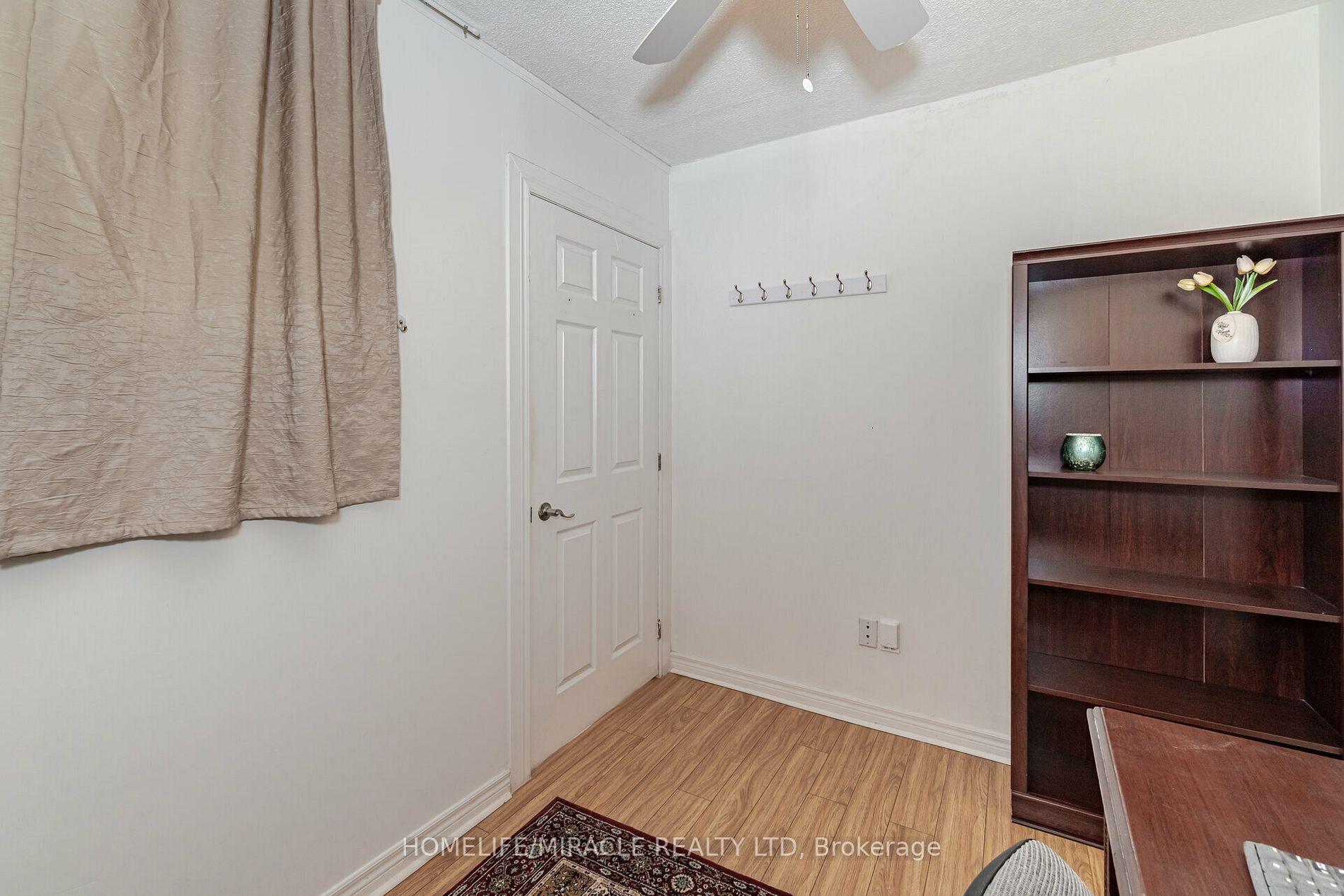 3065 Queen Frederica Dr, #1107