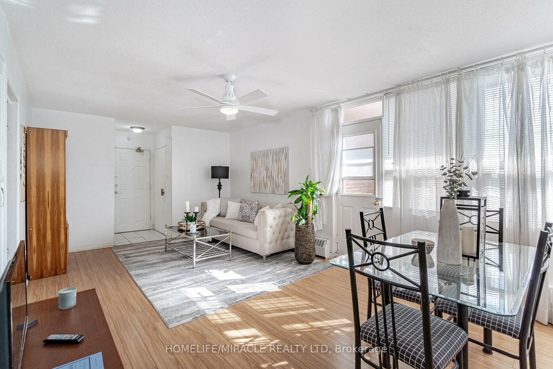 3065 Queen Frederica Dr, #1107